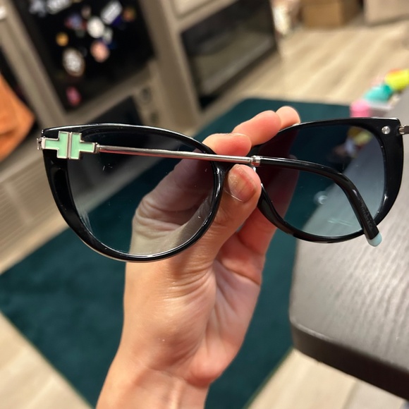 Tiffany & Co. TF 4178 Black Oversized Sunglasses Blue Tips w/ Case main image 11